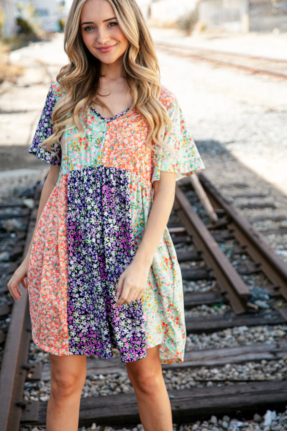 Mint/Coral Ditzy Floral Flutter Sleeve Babydoll Dress