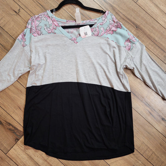 3/4 Sleeve Paisley Color Block Top