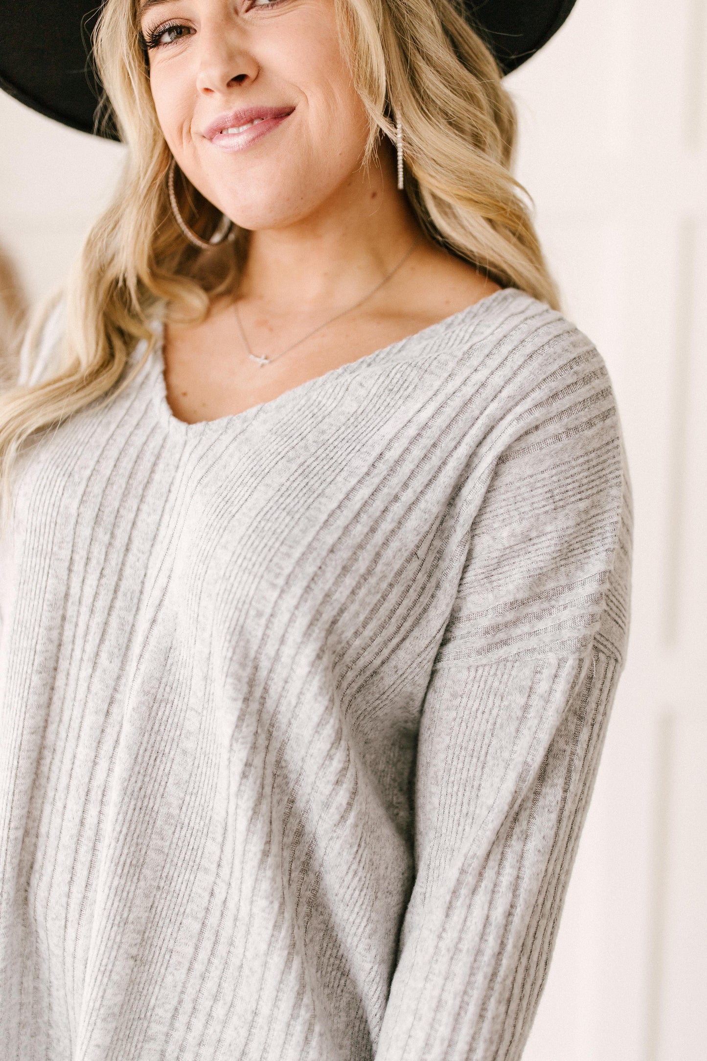 DULUTH Amira Textured Top in Gray